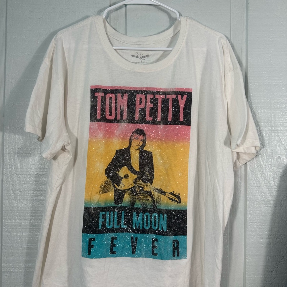 Hybrid Tom Petty Womens White Full Moon Fever Short SleeveT Shirt Size XXL EUC - Picture 2 of 6